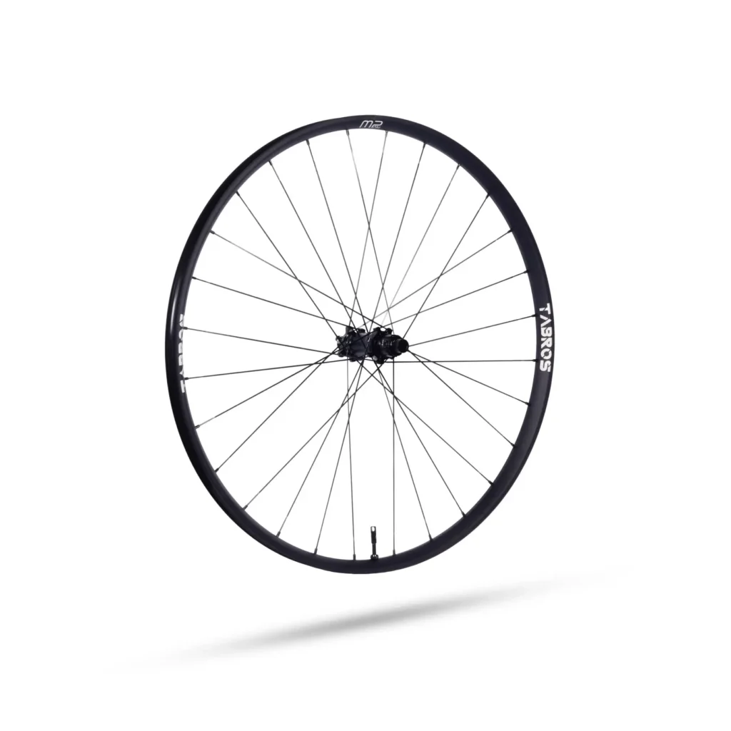 Ruota posteriore TABROS MP 27 in alluminio vista angolata